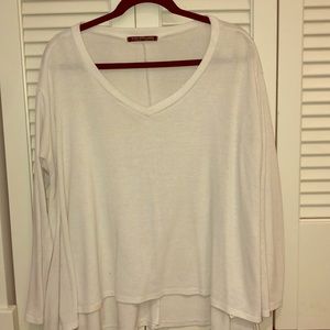 White comfy pullover shirt